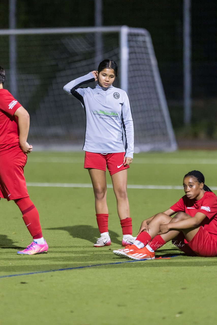 Bild 454 - wBJ Eimsbuettler TV - Hamburger SV : Ergebnis: 1:2